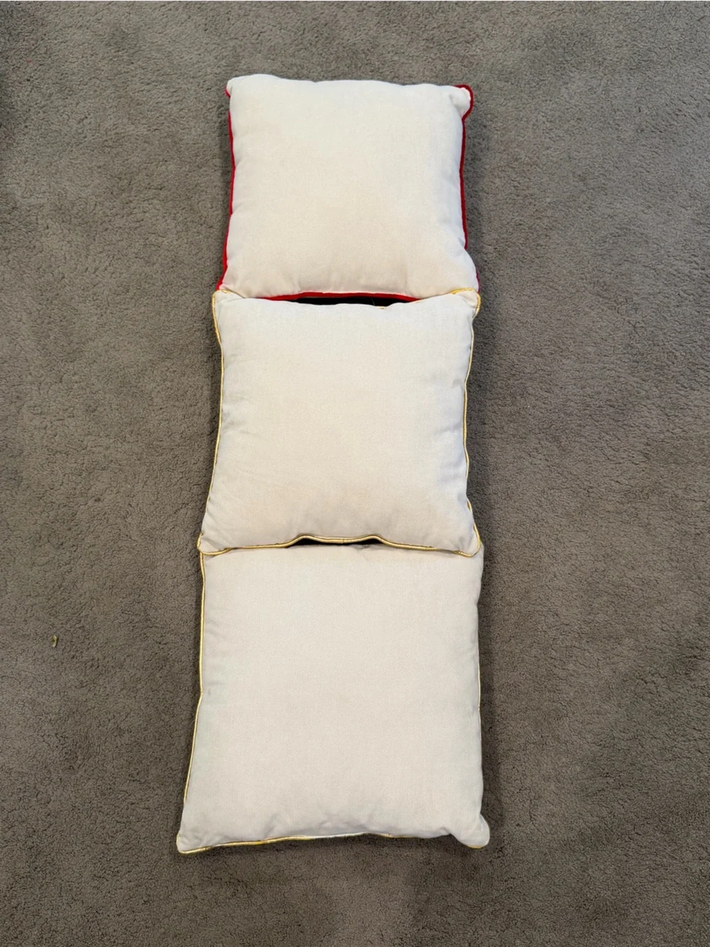 Set of 3 Christmas Decorative Accent Pillows